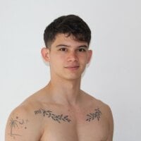 2Amateur_GuysLive Webcam