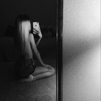 mia_hardd