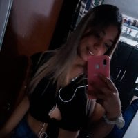 tara_belrose's Offline Chat Room