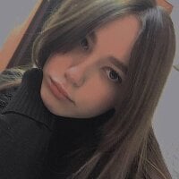 SandraCoIe's Offline Chat Room