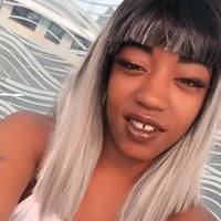 DanasiaBabyie's Offline Chat Room