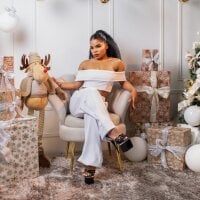 NahiaraReina webcam model