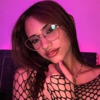 Zuri_Sweet webcam model