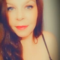 BettyBenson1's Offline Chat Room