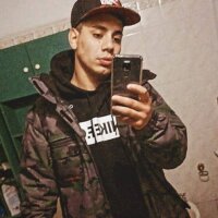 DeferentLip's Offline Chat Room