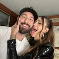 KinkyLinkx offline chatrum