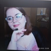 Natali-Gucci webcam model