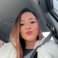 carla-rossi webcam model