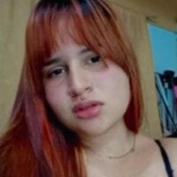 sofia_harpper's Offline Chat Room