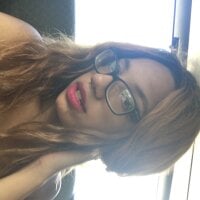 MoonDaughterr's Offline Chat Room