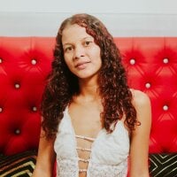 غرفة دردشة daniela_up دون اتصال