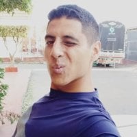 eroox18's Offline Chat Room