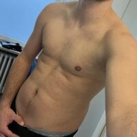 nukeskywalk3r's Offline Chat Room