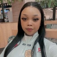 Queen_Tee23's Avatar Pic