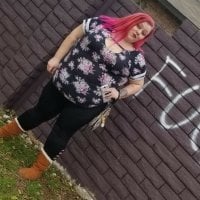 bbwcutiex3's Offline Chat Room