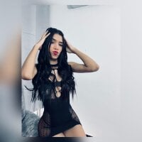 Skinnyandhot19