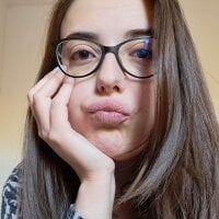 JulieAnnX webcam model