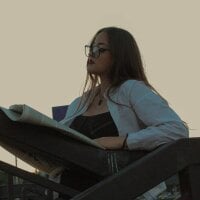 WillaCatlow's Avatar Pic