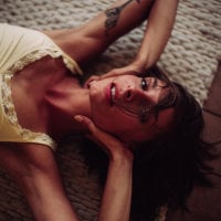 MelodyMoore Adlı Modelin Çevrimdışı Sohbet Odası