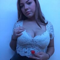 kittycereza's Profile Pic