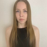 KatiePhillipstのオフラインチャットルーム