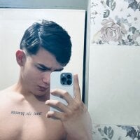 Ethaan_04 webcam model