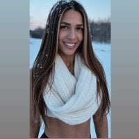 PlayfulShow webcam model