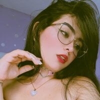 Model scarlette_15_