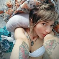 _veronica_rodriguezhot's Offline Chat Room