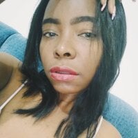 hot_and_naughty_latin webcam