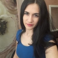 Sofia_moretti's Offline Chat Room