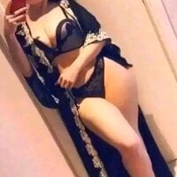 Farah_charmota webcam