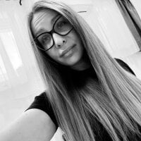 Sweethoney_28 webcam