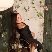 AmeliaRoyale webcam model