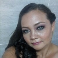 JoeeRose's Offline Chat Room