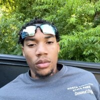 Lioncrosszzz's Offline Chat Room