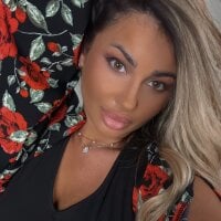 Denisse_Perry