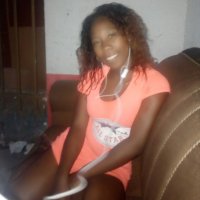 Sophi_Mor Adlı Modelin Çevrimdışı Sohbet Odası