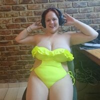 sunkissedcurves webcam