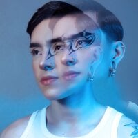 Mathew_stardust webcam model