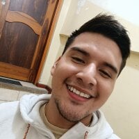 santi025