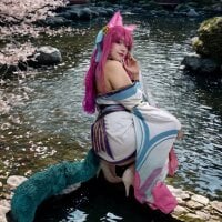 NaomiShimizu webcam model