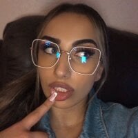 Anitamist's Offline Chat Room