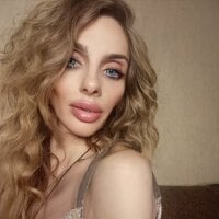 Margo_Neli's Offline Chat Room