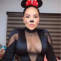 Valeria_Fenty