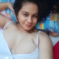 Sharon-Hot77's Avatar Pic