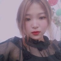 vytriu123 webcam model