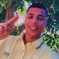 MorenoSc23cmn Offline chat-huone