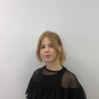 PerrotAriane's Offline Chat Room