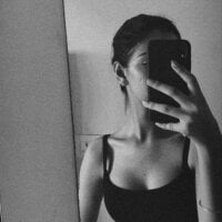 sexy_rawya webcam model